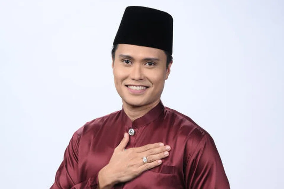 Pelakon Singapura, Fir Rahman, teruja terlibat dalam dua pementasan secara berturut-turut pada 2024 dan 2025 di Teater Singtel Waterfront, Esplanade, sempena ‘Pesta Raya’.