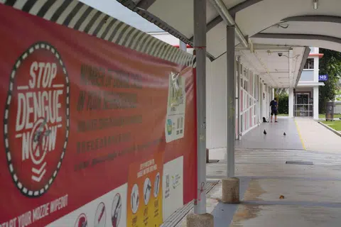 KES MENINGKAT: Sebanyak 113 kes di Lorong 1 dan Lorong  2 Toa Payoh dikesan sepanjang dua minggu lalu.