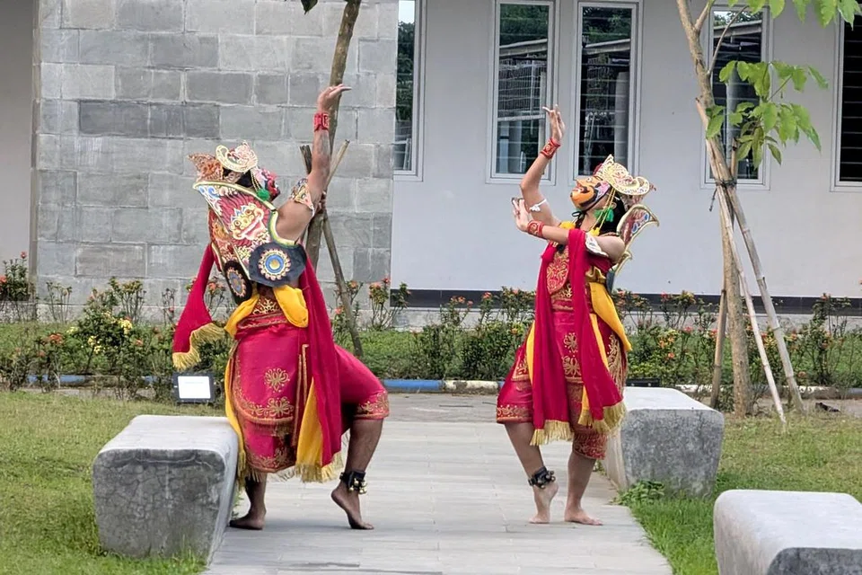 Tyara Cynta Puteri Noor Azhar, tari topeng