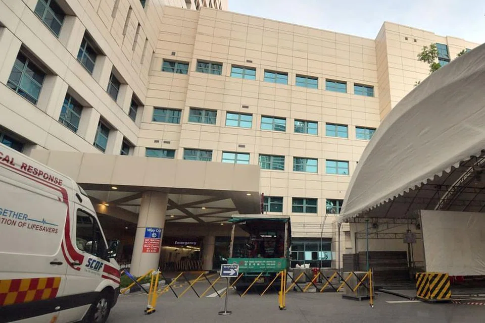 Foto ALPHONSUS CHERN