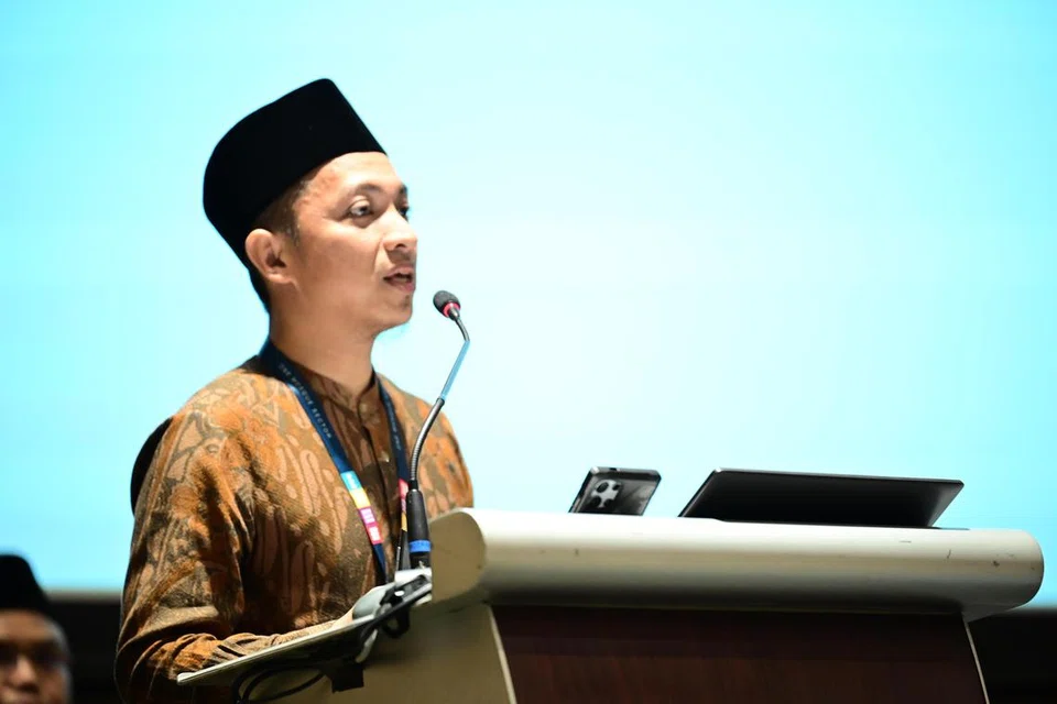 Ustaz Ahmad Khushairi Abidin merupakan antara penyampai di Persidangan Sektor Satu Masjid (OMS). Beliau berkongsi mengenai kepentingan melabur dalam masyarakat untuk membina keupayaan bagi masa depan.