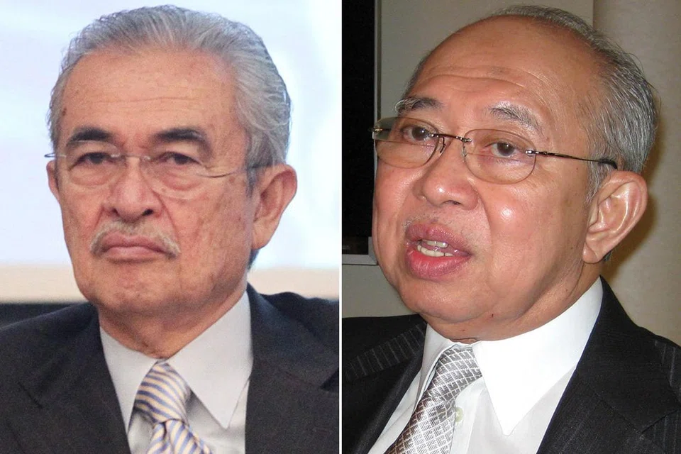BAKAL PENASIHAT PETRONAS: Tun Abdullah Ahmad Badawi (kiri) atau Tan Sri Tengku Razaleigh Hamzah?