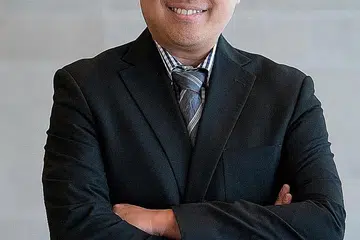DR JOE: Lelaki lazimnya mula mengalami kekurangan testeron dari enam hingga 12 peratus pada usia antara 40 dan 70 tahun. Peratusan testeron yang berkurangan meningkat dari 15 hingga 30 peratus di kalangan pesakit kencing manis atau gemuk.