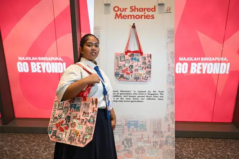 NDP 2026, lukisan keluarga, pelukis kurang upaya, Nur Syakirah Roslan