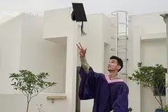 PERLU SESUAIKAN DIRI: Encik Sulaiman menekankan keupayaan untuk menyesuaikan diri dengan keadaan yang pantas berubah penting, terutama sekali dalam keadaan pandemik sekarang. - Foto ihsan SULAIMAN AZIM MOHAMAD DAUD