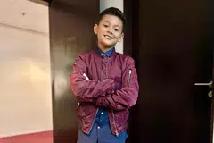 Nik Aqimi, Bakat Cilik, Pesta Perdana