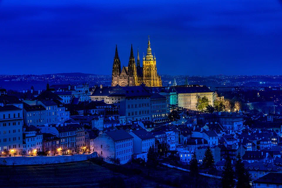 KOTA ANTIK: Prague membuka mata anda pada segala keindahan kota antik dengan pelbagai kisah bersejarah dan warisan.