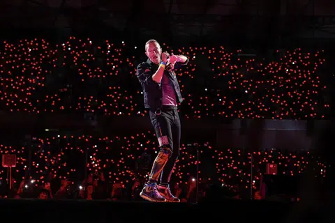 Tiket untuk konsert Coldplay pada 22 November habis dijual dalam masa beberapa jam selepas penjualan bermula pada Rabu (17 Mei).