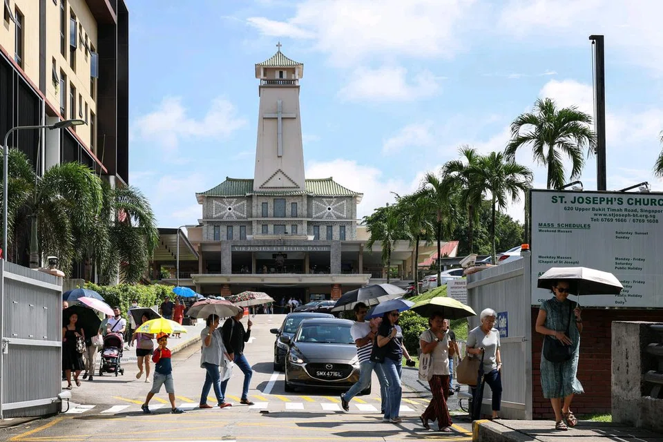 Seorang lelaki ditemui dengan pisau lipat dalam poketnya di Gereja St Joseph’s di Bukit Timah pada 1 Disember.