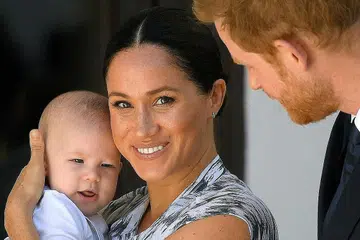 "AMAT TOKSIK': Putera Harry berkata keadaan "amat toksik" dek media di Britain jadi beliau melakukan apa yang sebarang suami dan ayah harus lakukan, iaitu mengeluarkan keluarganya dari situ. - Foto fail