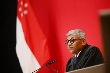 Ketua Hakim Sundaresh Menon berkata sembarang kelemahan dan silap pertimbangan boleh menjejas kepercayaan dan keyakinan orang ramai terhadap sistem perundangan secara keseluruhan.