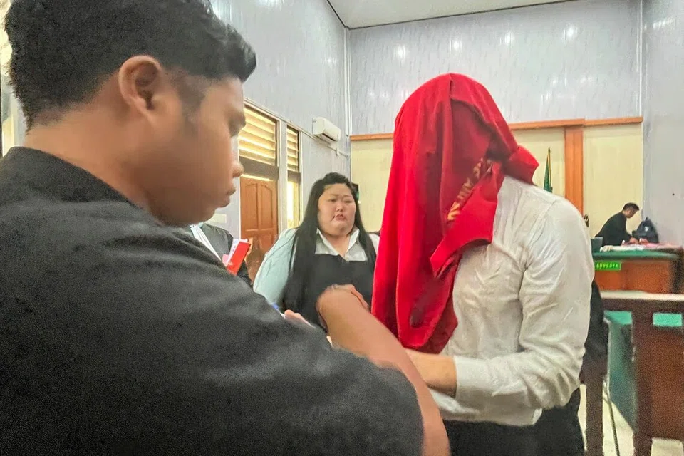 Pelancong Switzerland, dipenjara, hina Hari Nyepi,  Bali