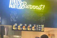 TUTUP KEDAI: Gerai Ashes Burnnit di New York City ditutup pada September 2023 setelah sekitar setahun beroperasi di ruang penjaja Urban Hawker.
