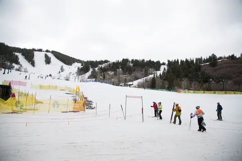 Park City, Utah, tempat di mana temasya Olimpik Musim Sejuk 2002 diadakan, menjadi destinasi digemari pencinta sukan salji. 