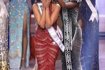 GEMBIRA BUKAN KEPALANG: Ratu Mexico, Andrea Meza, 26 tahun, yang dinobatkan sebagai Ratu Universe 2020 (yang ditunda kerana pandemik Covid-19), bukan sahaja peragawati dan jurudandan, tetapi memiliki kelulusan kejuruteraan sofwe dan aktif dalam perjuangan hak wanita. - Foto AFP 