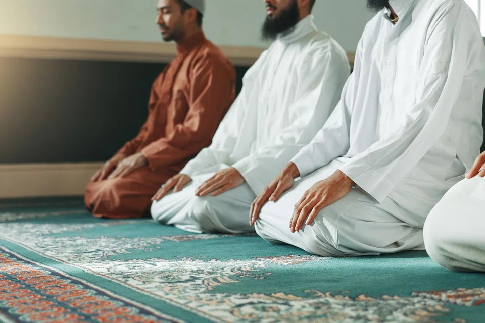 Penting untuk kita ingat bahawa matlamat utama untuk kesenangan dunia adalah ketenangan dan keamanan. Justeru, matlamat terbesar datang daripada sesuatu yang tidak disangka malah jauh lebih mudah, iaitu hubungan kita dengan Allah swt melalui solat.