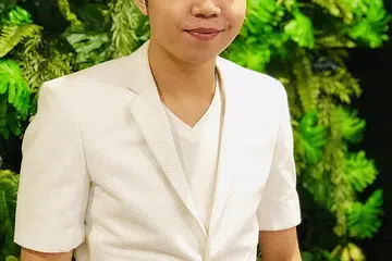 LUAH KISAH PERIBADI: 'Rindu' adalah 'single' kedua bakat Singapura, Hazrul Haziq, yang menyentuh tentang pengalaman peribadinya payah melupakan cinta lama yang tidak kesampaian. - Foto BH oleh HARYANI ISMAIL