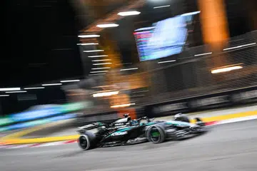 Pelumba Mercedes, George Russell, mempamerkan penguasaan dan ketenangan seluruh perlumbaan untuk menjuarai Litar Jalanan Marina Bay semasa Grand Prix Singapura pada 5 Oktober.