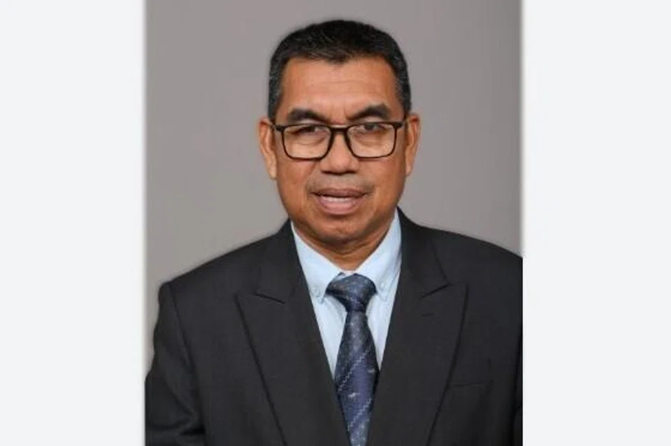 Ahli Parlimen Rompin (Pahang), Datuk Abdul Khalib Abdullah.