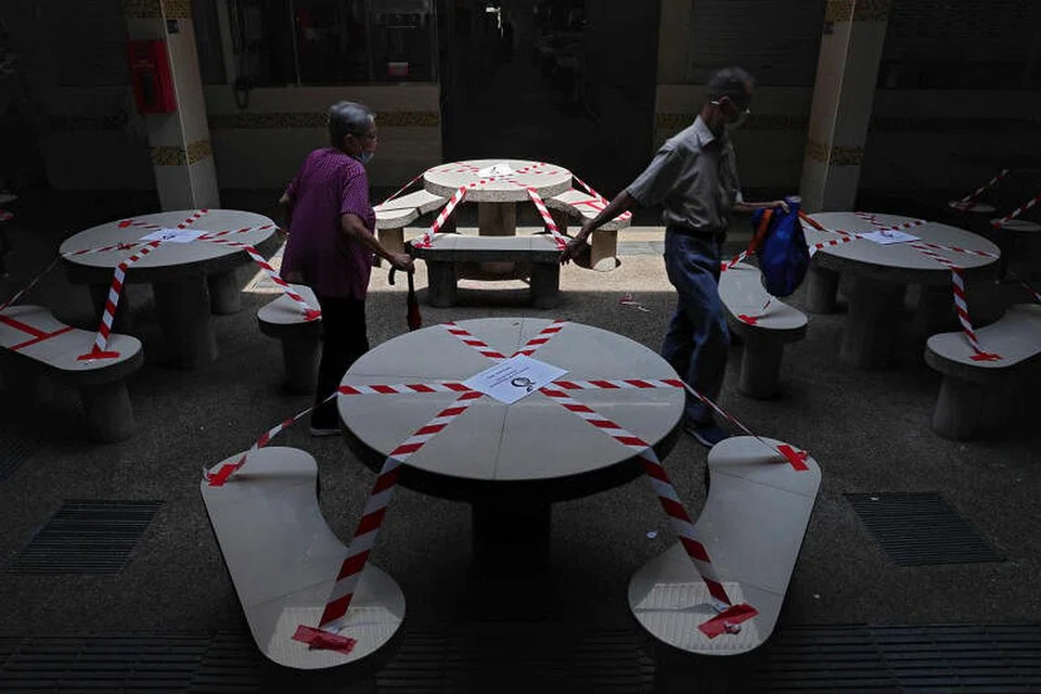 Orang ramai tidak dibenarkan makan di luar mulai 22 Julai. 