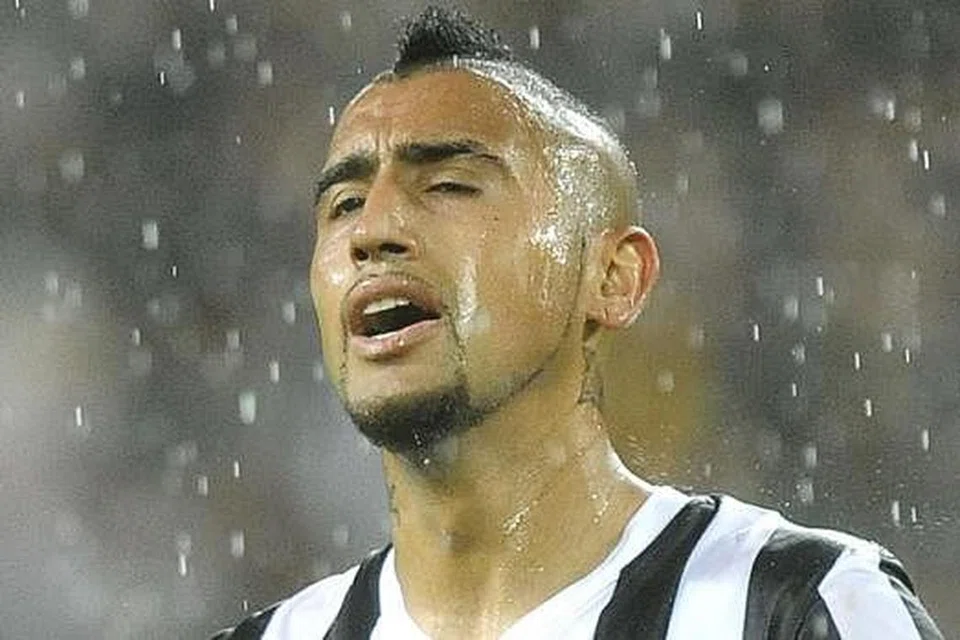 ARTURO VIDAL: Pemain Juventus, Arturo Vidal, telah dikaitkan dengan Manchester United. - Foto REUTERS