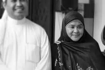 Ustaz TM Fouzy bersama Ustazah Latifah.