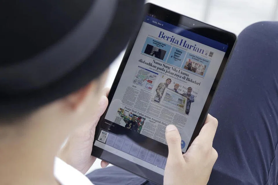 Berita Harian melihat jumlah langganan digital mereka berganda pada April berbanding Mac tahun ini. - Foto FAIL BH 