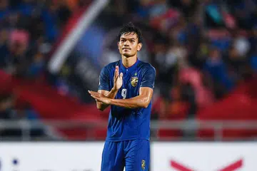 PENYERANG LIGAT: Tujuh gol dalam tiga perlawanan sejauh ini, meletakkan Adisak Kraison di hadapan senarai penjaring gol terbanyak Piala AFF Suzuki 2018. - Foto AFP