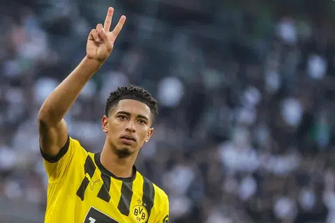 KEDUA TERMAHAL: Jude Bellingham akan menjadi pemain bola sepak kedua paling mahal  Real Madrid selepas pemindahan Eden Hazard dari Chelsea ke Sepanyol pada 2019.