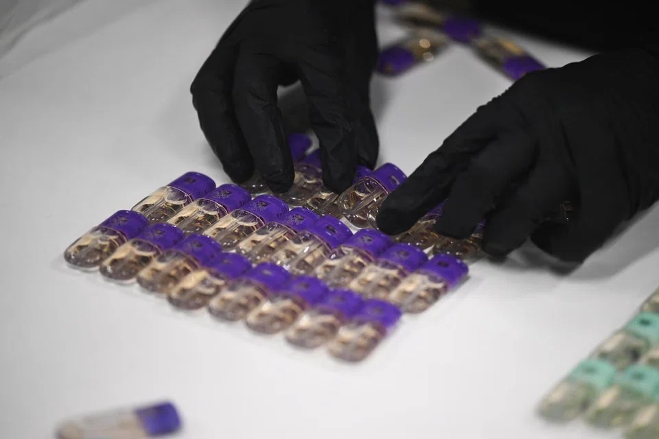 hisap vape, bahan berbahaya