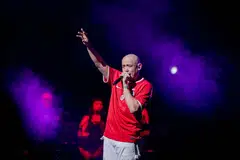 Joe Flizzow membawa penonton konsert ‘This Is Johan Live In Singapore’ di The Star Theatre mengembara dunia ‘hip-hop’ yang penuh kerencaman dan penceritaan jerih payah kehidupan.