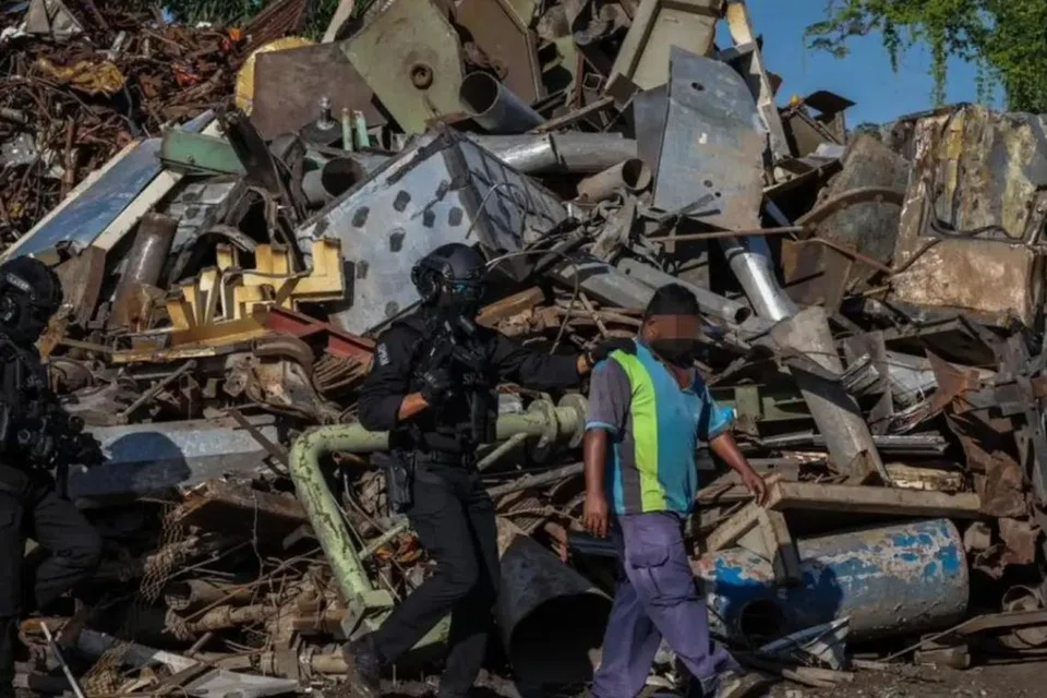 Suruhanjaya Pencegahan Rasuah Malaysia, SPRM, besi buruk