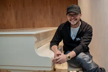 MAMPU PERGI JAUH: Shaheizy Sam yakin pelakon Malaysia boleh diingati dan diterima ramai hingga ke luar negara berbekal keteguhan mengasah bakat dan disiplin yang tinggi.