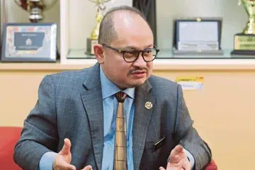 rasuah, Anwar, politik, setiausaha