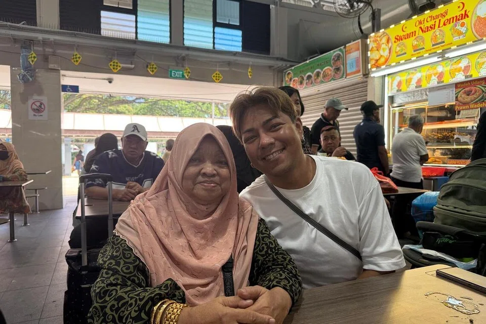 pembaca setia, naskhah kompak, Berita Harian