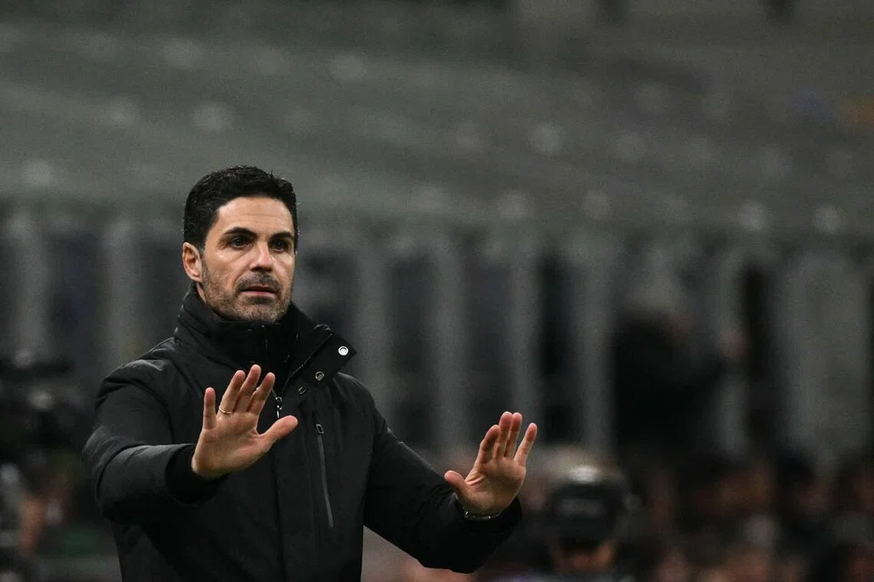 Pengurus Arsenal, Mikel Arteta, pasti ingin mengelak pasukannya daripada melalui fasa kemerosotan seperti yang dilaluinya pada musim lalu. Untuk mengekalkan rentak mereka, Arsenal perlu menang apabila menentang Man U pada 26 Januari. 