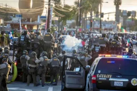 Trump, protes, imigresen, California