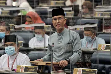 Menteri Kewangan Malaysia, Datuk Seri Tengku Zafrul, menyampaikan Belanjawan 2021. - Foto Kementerian Informasi Malaysia