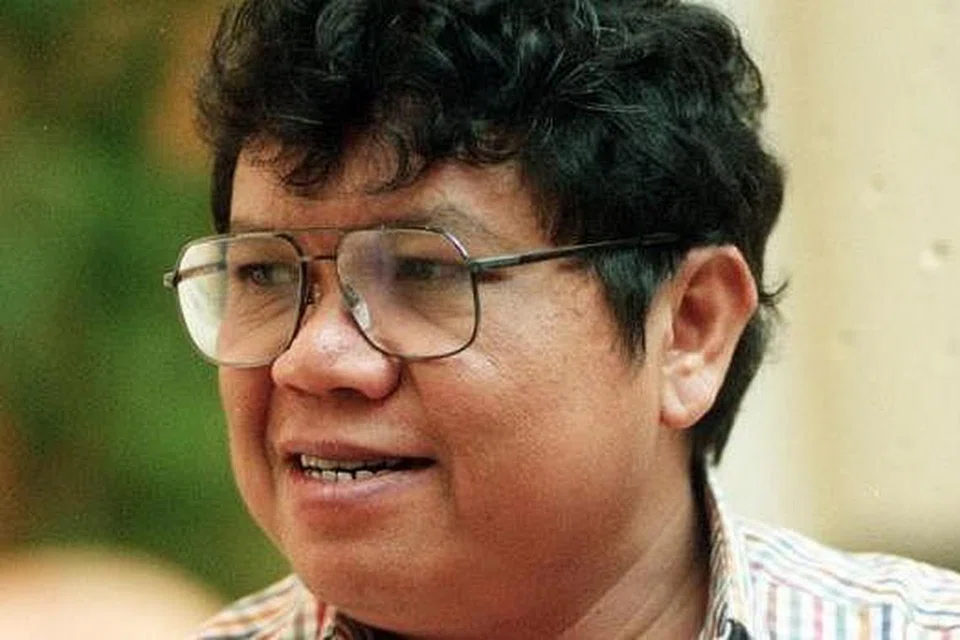 LAT PADA 1998 - Foto-foto TAUFIK A. KADER dan fail