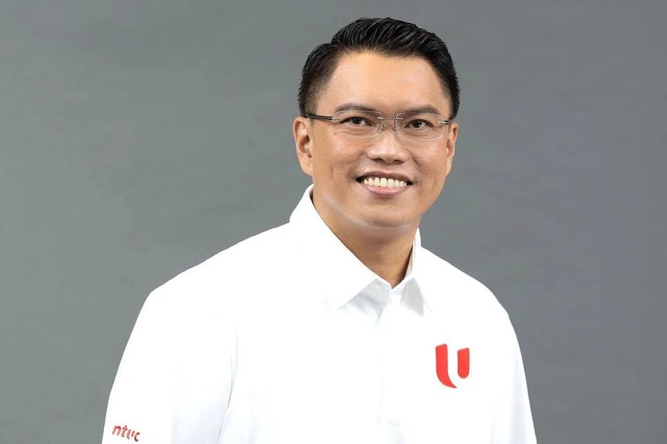 ENCIK PATRICK TAY 