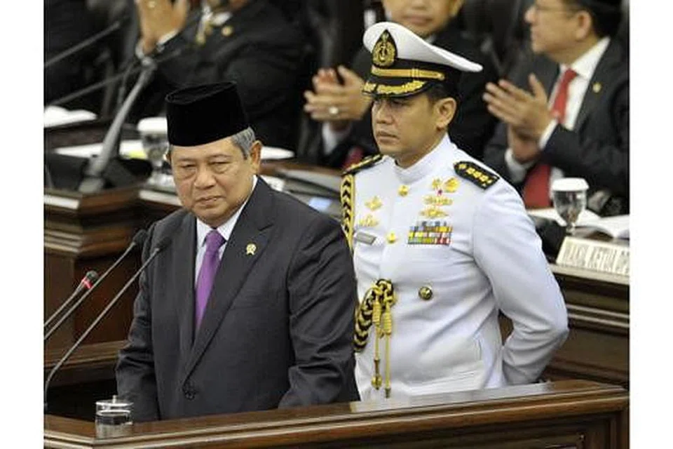 PIDATO KENEGARAAN: Presiden Susilo Bambang Yudhoyono memberi ucapan terakhir di Parlimen semalam. - Foto AFP