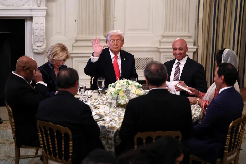 Presiden Amerika Syarikat, Encik Donald Trump, menghadiri majlis Iftar Rumah Putih yang berlangsung di Bilik Makan Negara, Rumah Putih, Washington D.C., Amerika Syarikat, pada 27 Mac 2025.