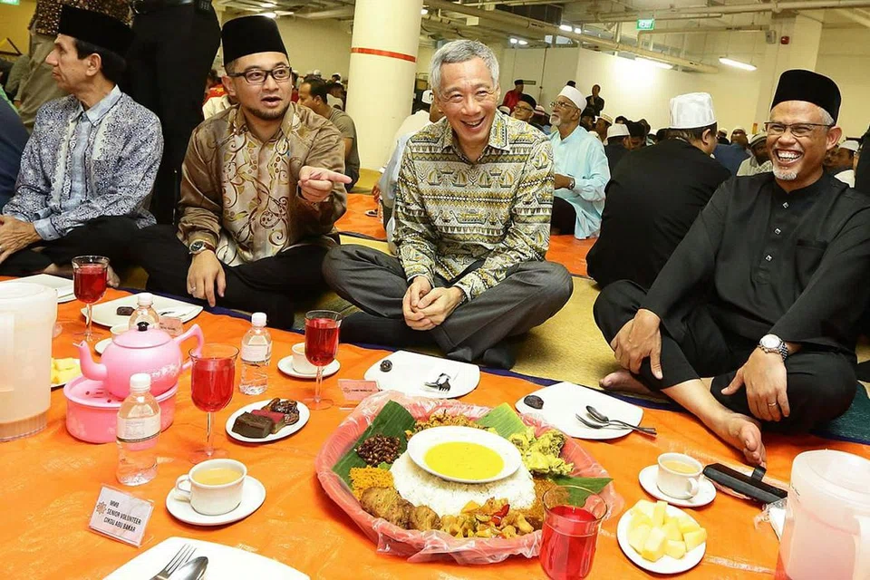 PM Lee Hsien Loong.