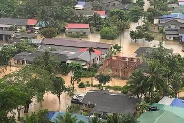 Banjir buruk menenggelamkan kediaman di Masai serta empat daerah lain di Johor menyebabkan lebih 11,000 mangsa dipindahkan setakat 21 Mac petang.