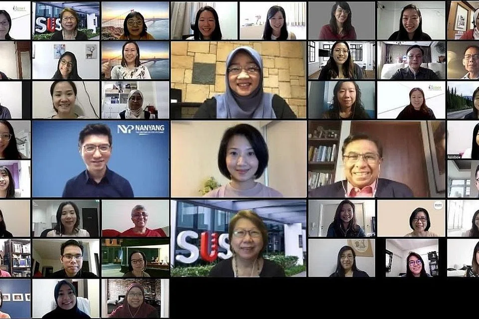 LANCAR PROGRAM LATIHAN: Agensi Pembangunan Awal Kanak-Kanak (ECDA) dan Yayasan Temasek (TF) dengan kerjasama Politeknik Nanyang (NYP) dan Universiti Sains Sosial Singapura (SUSS) semasa melancarkan semalam program latihan pelbagai disiplin untuk pengamal yang menyokong pembangunan kanak-kanak daripada keluarga kurang berkemampuan. - Foto MSF