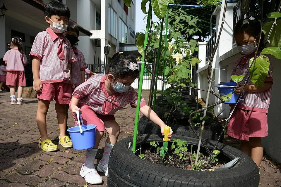 BAKAL DILANCARKAN: Kanak-kanak berkeperluan khas kelak boleh memanfaatkan satu program yang menggabungkan campur tangan awal dan khidmat penjagaan awal kanak-kanak di beberapa prasekolah terpilih. - Foto fail