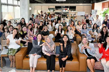 Inisiatif untuk menyokong usahawan wanita dilancarkan oleh Wanita ASME bersama Menteri Negara (Ehwal Luar merangkap Perdagangan dan Perusahaan), Cik Gan Siow Huang (tiga dari kiri, barisan hadapan) di Alma House pada 28 Mac.