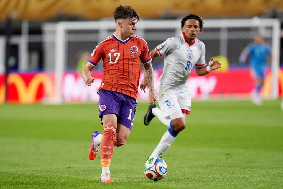 Scotland mungkin bukan antara pasukan pilihan di Piala Dunia ini tetapi Ben Gannon-Doak (kiri) mempunyai bakat yang mampu mengubah segalanya. Dengan kepantasan dan keberanian menempur benteng lawan, beliau menjadi senjata untuk pasukannya mencatatkan kejutan. Dalam kemenangan 1-0 Scotland ke atas Haiti, beliau mempamerkan ketajamannya, mencipta beberapa peluang hebat untuk pasukannya. Dalam kejohanan besar, pemain seperti Gannon-Doak sering muncul daripada bayang-bayang untuk mencuri perhatian dunia.