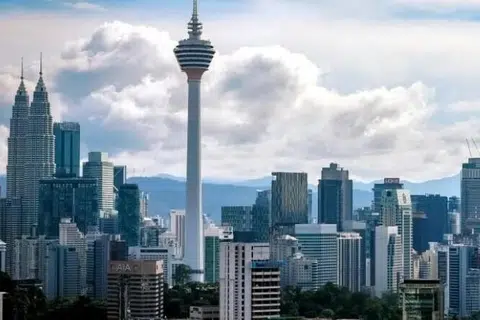 Indeks Kepercayaan Malaysia, Laporan Edelman Trust Barometer, ketujuh paling dipercayai di dunia