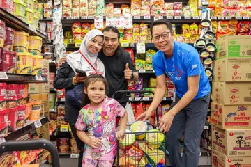 ‘Jalan with Your Buddy’, Persatuan Rakyat, UOB